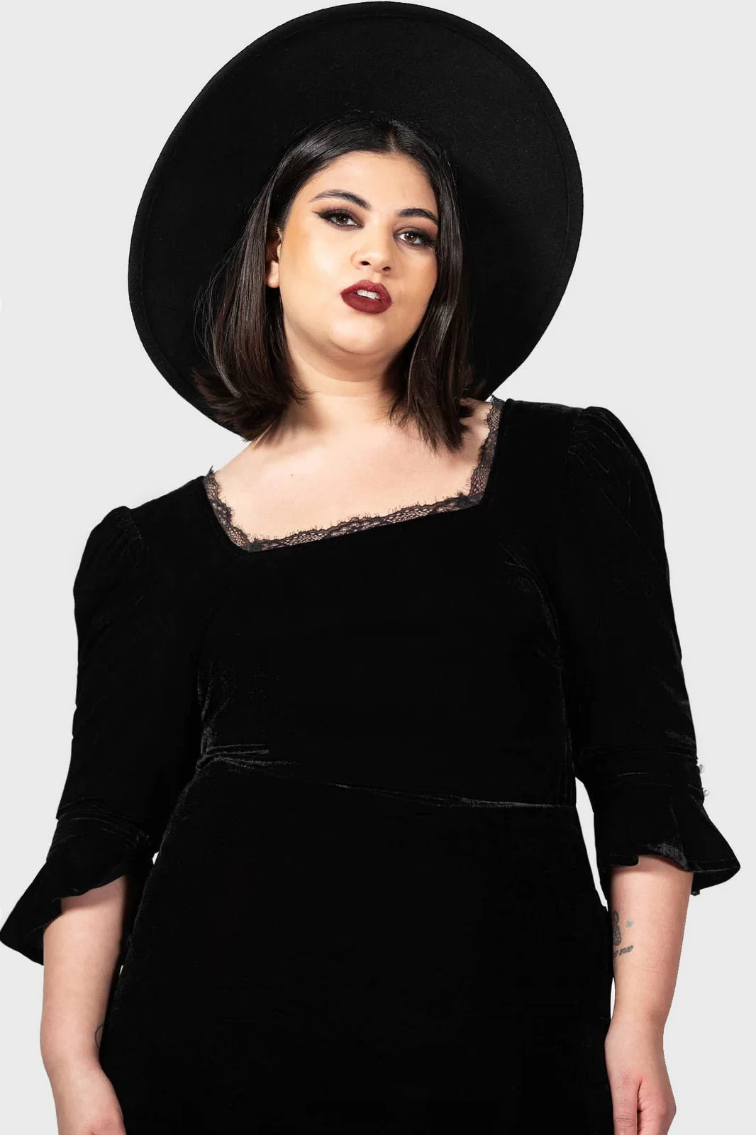 Killstar Dottie Dottie Velvet And Lace Top Goth - Image 3