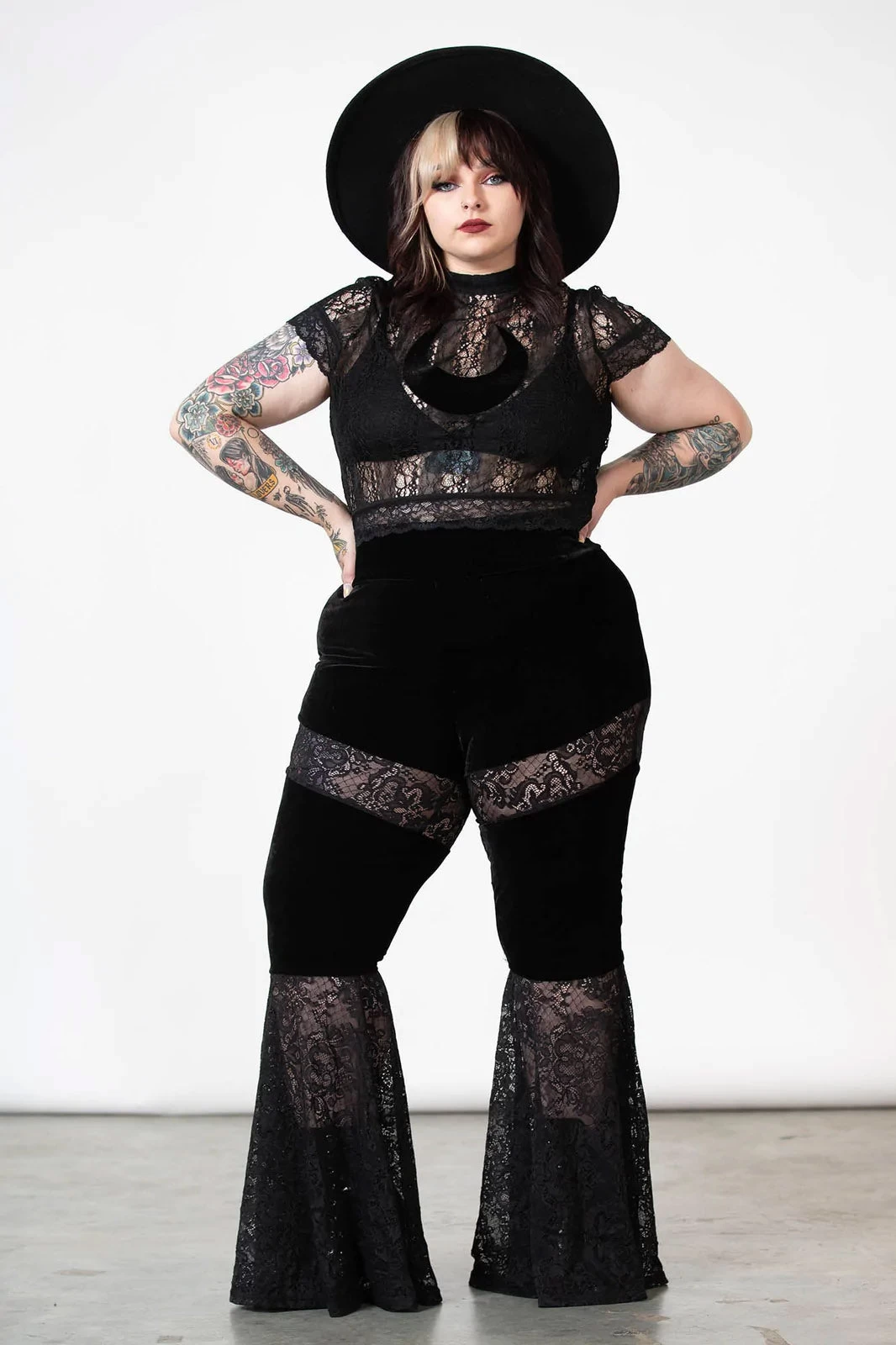 Moon Rays Lace Crop Top - Image 8