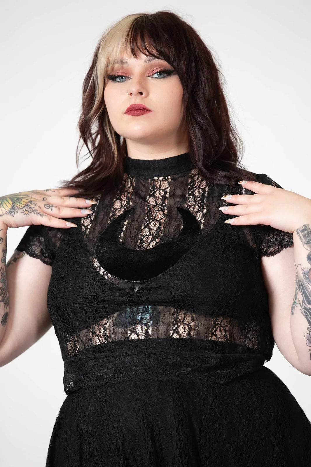 Moon Rays Lace Crop Top - Image 6